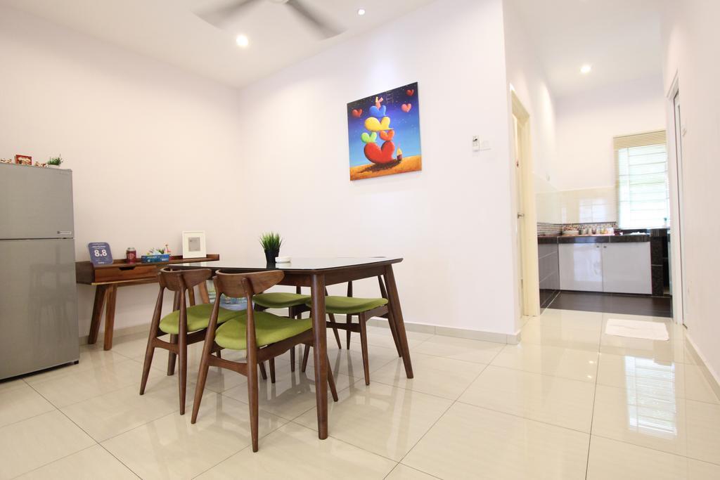 Saffron Stay Melaka Exterior photo